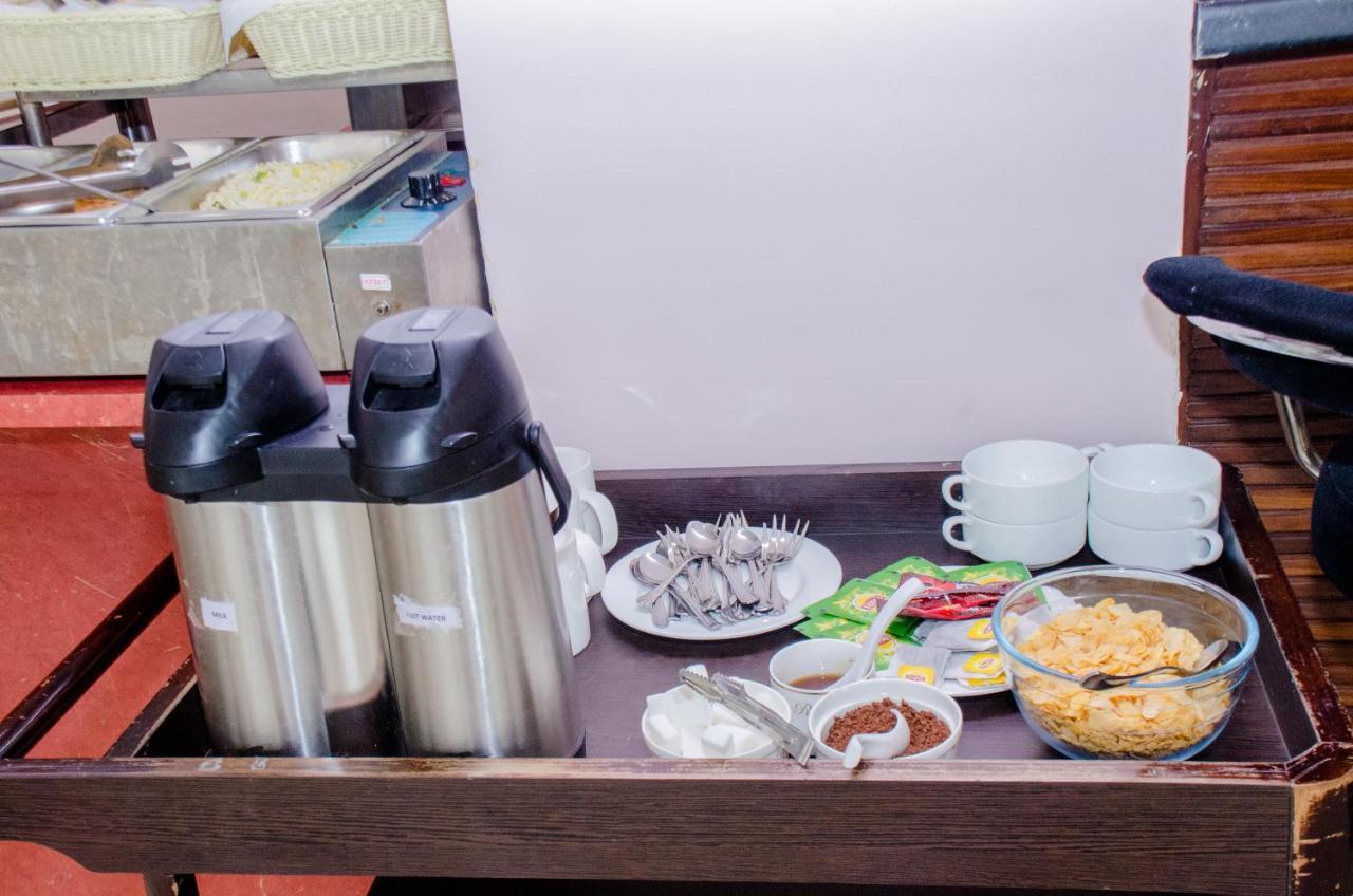 קינשאסה Hotel Platinum מראה חיצוני תמונה