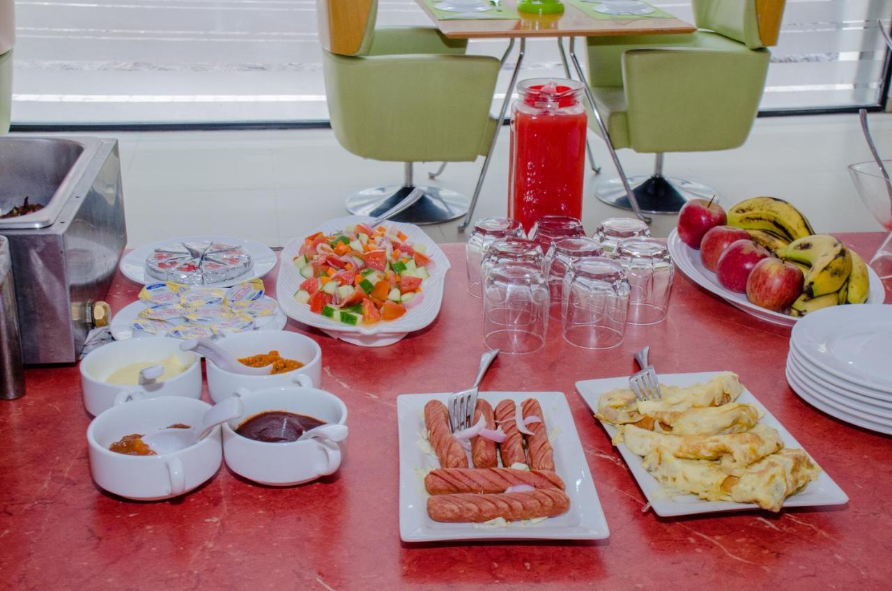 קינשאסה Hotel Platinum מראה חיצוני תמונה